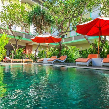 Capital O 1666 Grand Pudjawan Hotel Near Kuta Beach Exteriér fotografie